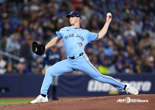 이스턴 루카스의 투구 모습. /AFPBBNews=뉴스1