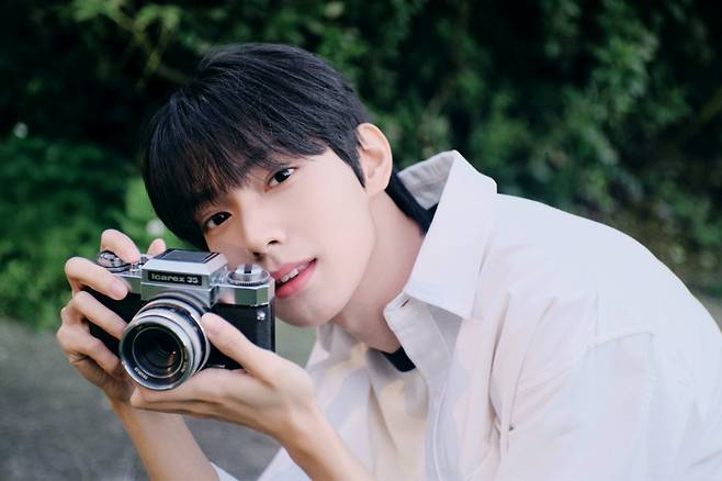 '12월 3일 데뷔' 최립우, 싱글 'SWEET DREAM' 청춘 영화 비주얼