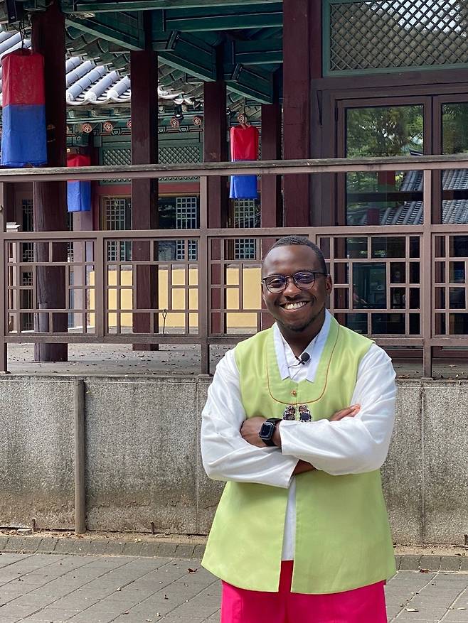 한복 입은 프랭크 씨 [프랭크 제공. 재판매 및 DB 금지]