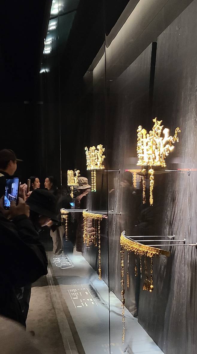 Ư忡 6 ݰ 㸮찡 õǾ ִ. Կ ϴ.