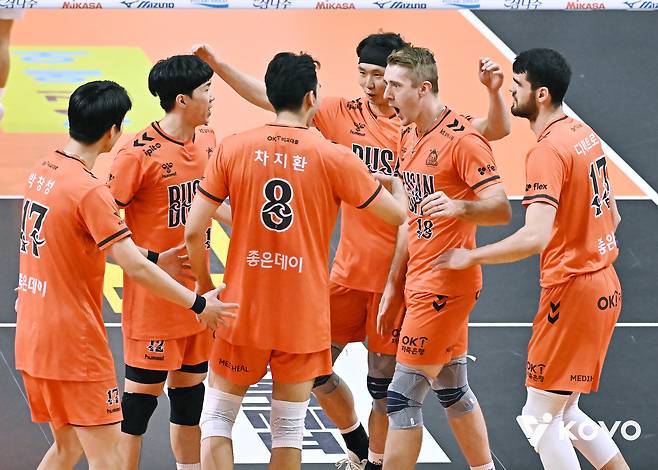 OK저축은행 선수들. (KOVO 제공)