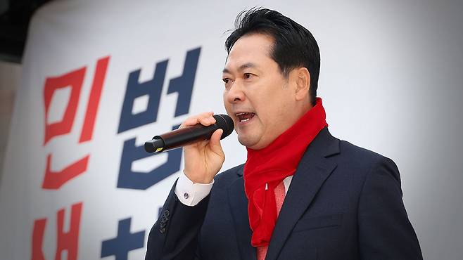 '민생회복과 법치수호 충남 국민대회'에서 발언하는 장동혁 국민의힘 대표