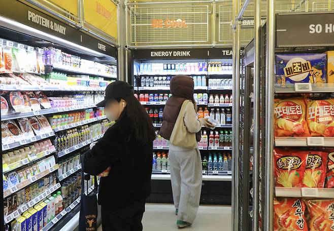 편의점 이마트24의 첫 플래그십스토어 ‘트렌드랩 성수점’ 모습. 이마트24