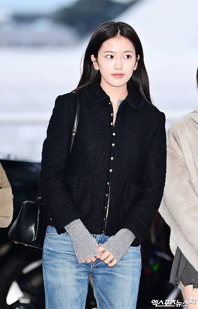 작은 얼굴에 꽉 찬 예쁨