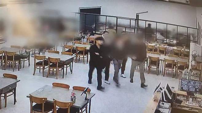 체포되는 김 씨 [자료사진]