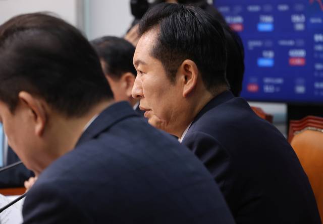 ▲더불어민주당 정청래 대표가 28일 서울 여의도 국회에서 열린 최고위원회의에서 발언하고 있다. ⓒ연합뉴스