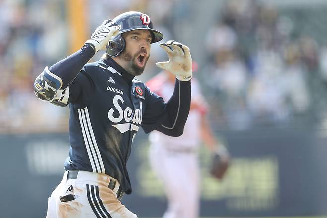 제이크 케이브 두산 베어스 제공