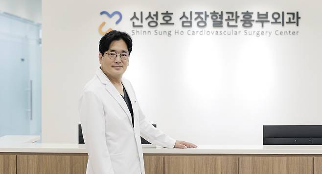신성호 원장｜출처: 신성호심장혈관흉부외과의원