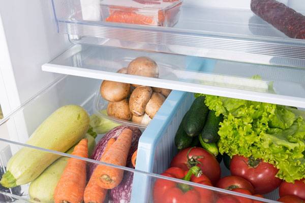 일부 식품은 냉장 보관 시 오히려 맛과 영양이 떨어지거나 건강에 해로울 수 있다./사진=게티이미지뱅크