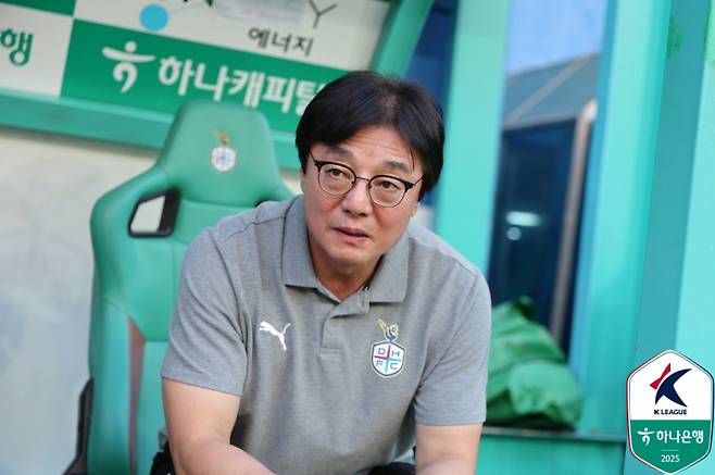 황선홍 대전 감독. 사진=프로축구연맹