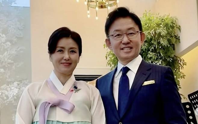 손범수, 진양혜 부부. 사진| SNS