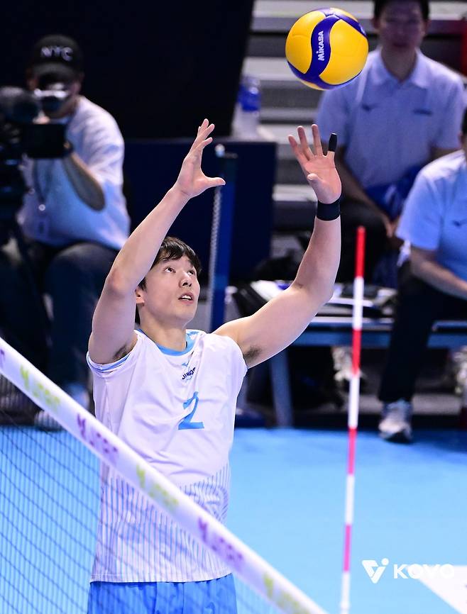 토스하는 대한항공의 한선수 [한국배구연맹 제공. 재판매 및 DB 금지]