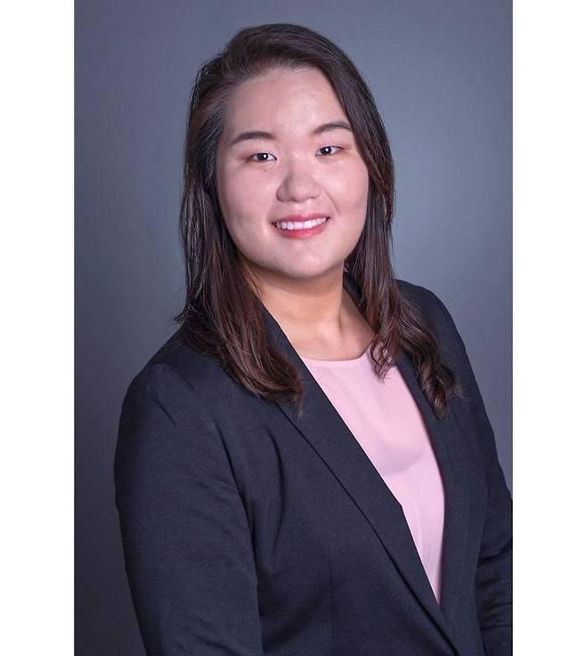 ▲안연주씨는 연세대에서 경제학과 학석사를 취득하고, 미국 인디애나대학에서 재무학 박사과정 중이다. 주 연구분야는 지방채(municipal bond)와 재산세(Property tax)이며, 더 넓게는 투자론(investments)과 부동산 금융(real estate finance)에 대해 박사논문을 쓰고 있다.