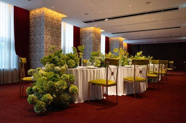 레스케이프 호텔이 선보인 마이크로 웨딩 연회장. 레스케이프 호텔 제공