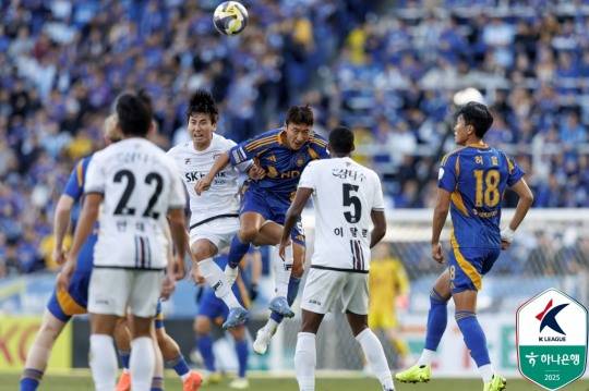 이기려고 애쓴 울산. 사진[연합뉴스]