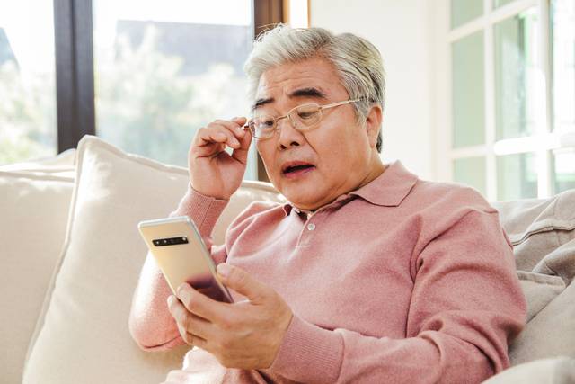 국내 대기업 쿠팡, 넷마블, 업비트에서 해킹 사태가 벌어져 국민 대다수가 불안감을 느끼고 있다. 사진은 기사의 특정 사실과 관련 없음. 클립아트코리아