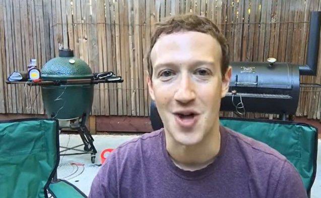 마크 저커버그 메타 창업자가 직접 장만한 훈연 장비를 30분 넘게 설명하는 영상을 찍어 올렸다. 유튜브 갈무리
