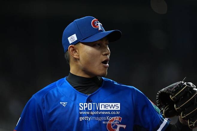 ▲ LA 다저스와 일본 구단의 경쟁 끝에 결국 소프트뱅크와 3년 계약에 합의한 대만 출신 우완 쉬뤄시