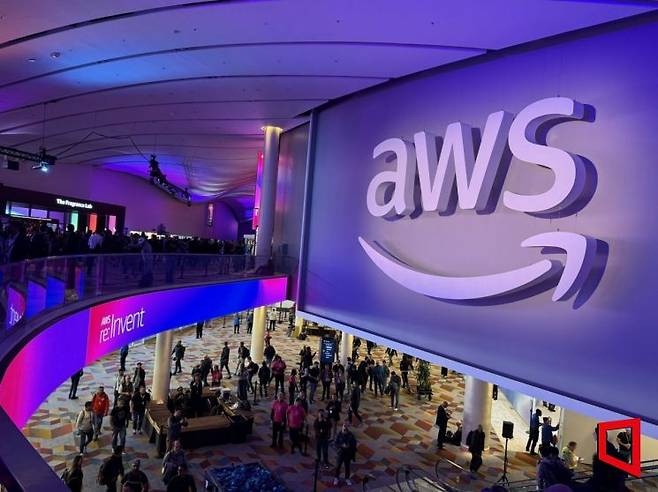 아마존웹서비스(AWS)의 연례 행사인 '리인벤트(re:Invent) 2025' 행사장 전경. 이명환 기자
