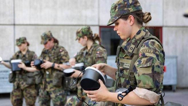 스위스 국방부 제공