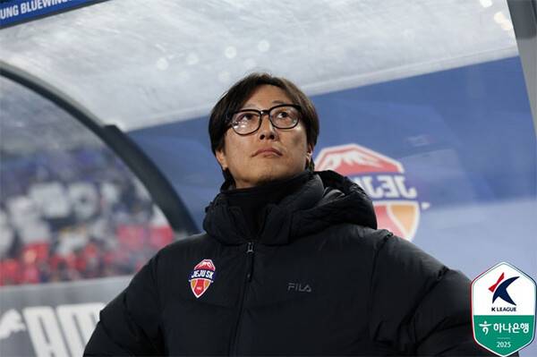 김정수 제주SK 감독대행 (사진=한국프로축구연맹)