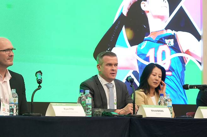 반카 회장이 전 세계 미디어를 대상으로 기자회견을 진행하고 있다. (KADA 회장)