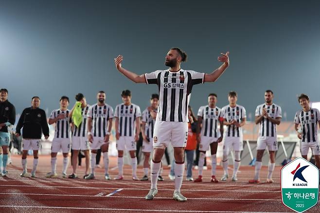 FC서울의 야잔(한국프로축구연맹 제공)