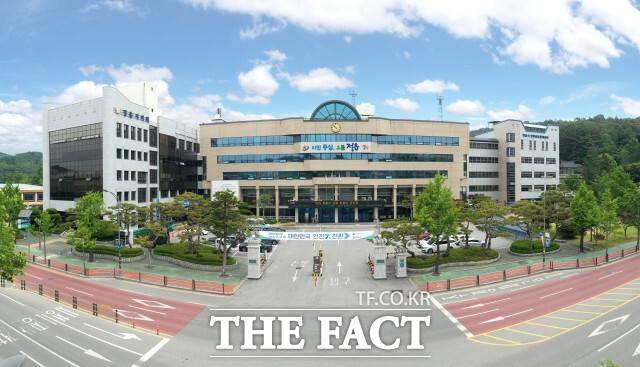 정읍시청사 전경. /정읍시