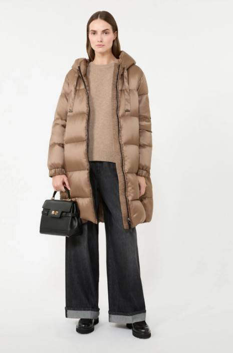 228만원대 막스마라 롱 패딩 이미지 컷. 막스마라 공식 홈페이지&nbsp;