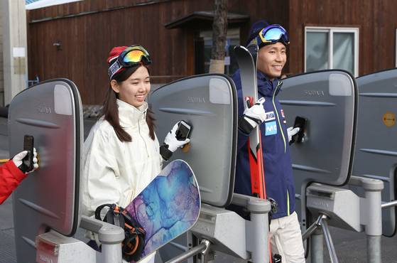 곤지암리조트는 앱 하나로 리프트권 구매, 장비 대여, 슬로프 입장 등을 다 해결한다. 사진 곤지암리조트