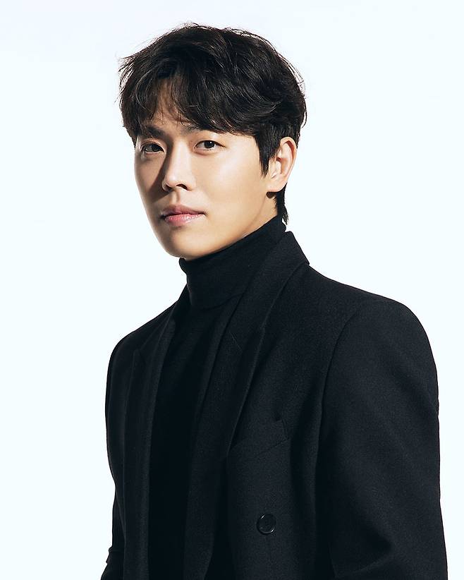 배우 이동하 피프티원케이