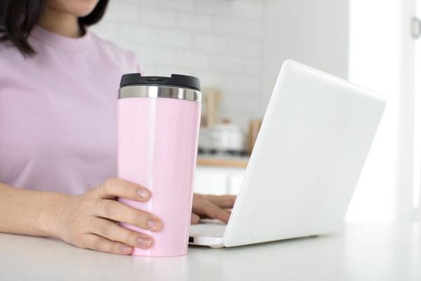 관리가 제대로 이루어지지 않으면 텀블러가 오히려 건강을 해칠 수 있다./사진=클립아트코리아