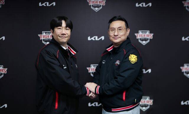 양현종과 심재학 단장/KIA 타이거즈