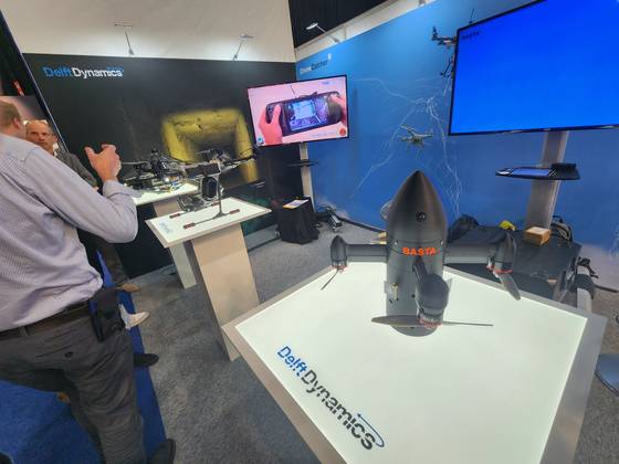 우크라이나 전쟁의 영향으로 많은 네덜란드 업체들도 드론을 출품했다.  최현호