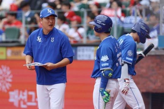 삼성 시절 이진영 코치