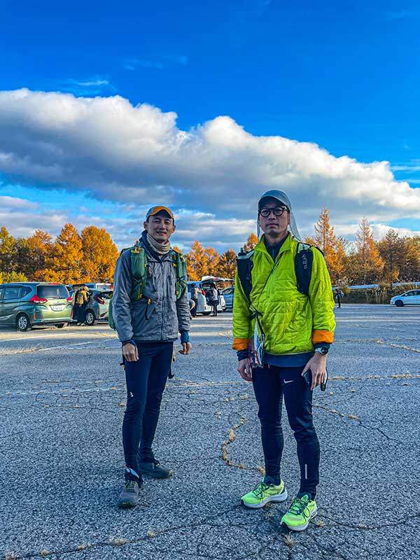 스코어 롱 코스에 출전한 홍건희(왼쪽)씨와 나.