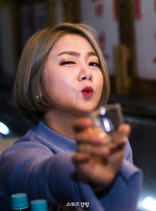 최근 주취·갑질·대리처방·소속사 미등록 등의 폭로가 나온 방송인 박나래. 사진 이선명 기자 57km@kyunghyang.com