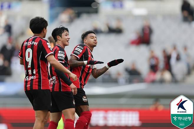 올 시즌을 끝으로 FC서울을 떠나 새로운 도전에 나서는 제시 린가드. /사진=한국프로축구연맹 제공