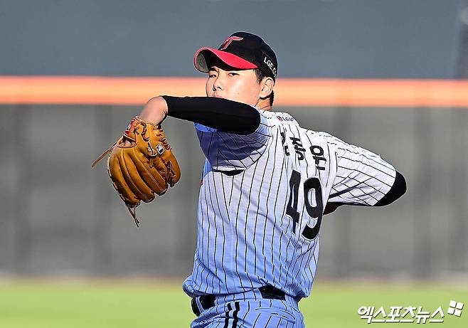 지난 7월 11일 오후 대전한화생명볼파크에서 열린 '2025 신한 SOL Bank KBO 퓨처스 올스타전' 남부리그와 북부리그의 경기, 1회초 북부 선발투수 김종운이 역투하고 있다. 엑스포츠뉴스 DB