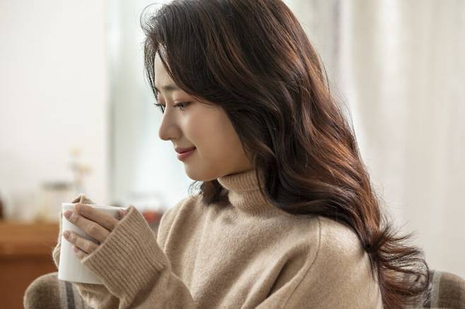 건조한 겨울철에는 피부에 좋은 차로 이너 뷰티 케어를 해야 한다. 사진=클립아트코리아