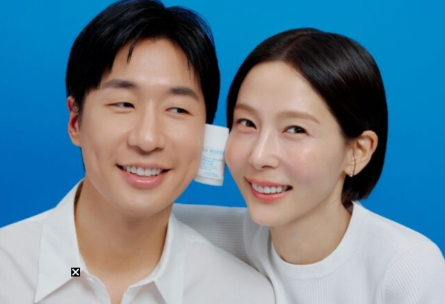 화가 마이큐와 방송인 김나영 부부. /라로제