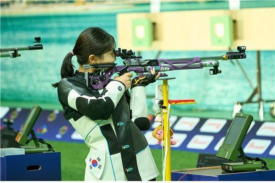 월드컵 파이널 은메달 반효진 [대한사격연맹 제공. 재판매 및 DB 금지]