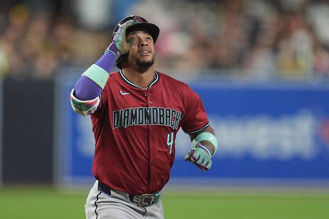 <yonhap photo-3214="">현재 메이저리그 트레이드 시장의 매물로 주목받는 올스타 내야수 케텔 마르테. [AP=연합뉴스]</yonhap>