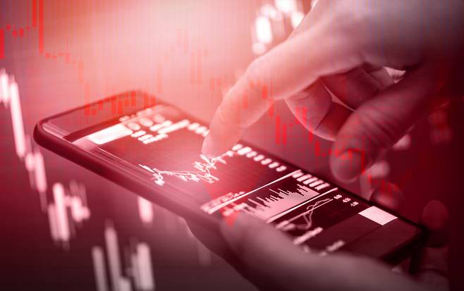 최근 산업계 전반에서 고객 정보 유출 등 해킹 우려가 커지면서 증권사 주식계좌에 대한 고객 불안도 커지고 있다. /사진=클립아트코리아