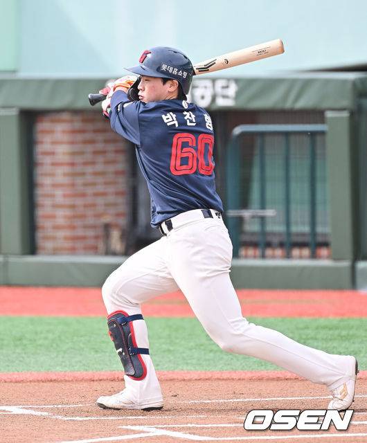 롯데 자이언츠 박찬형. /OSEN DB