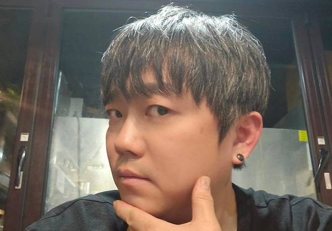 “세상 모든 쌍욕 퍼부었다”…도둑 누명 썼다는 원타임 출신 송백경, 무슨일이_1.jpg