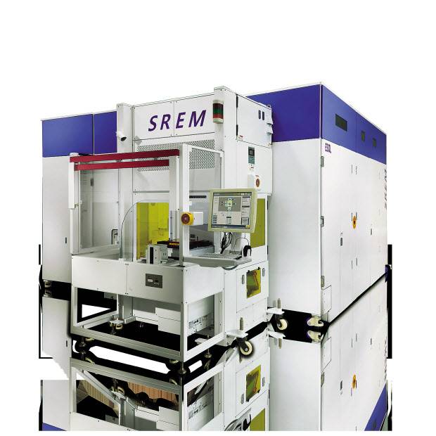 이솔이 상용화한 EUV 마스크 리뷰 장비 ‘SREM’. 사진 제공=이솔