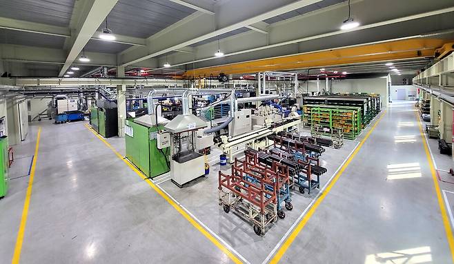 ▲ 인천 남동구에 위치한 우영유압㈜ 공장 내부 모습./사진제공=우영유압