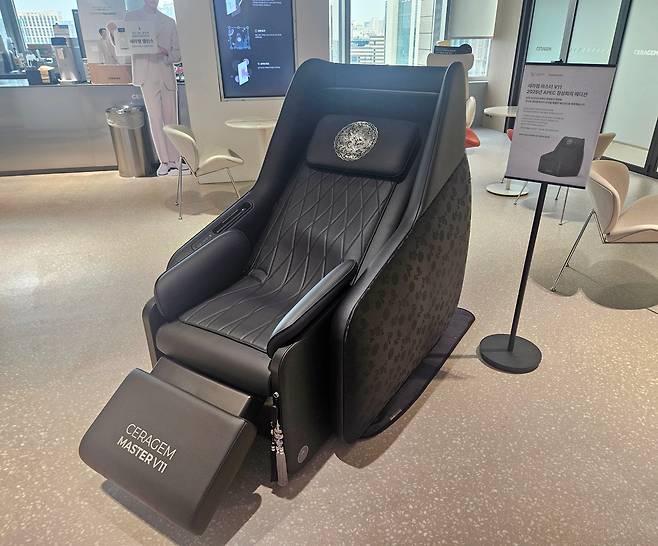 APEC 정상회의 현장에 전시된 세라젬 '마스터 v11'./염현아 기자