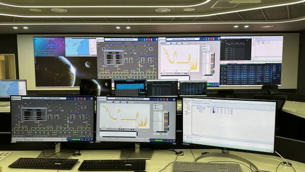 낙월해상풍력사업 통합관제시스템 개통 및 운영 모습. 명운산업개발